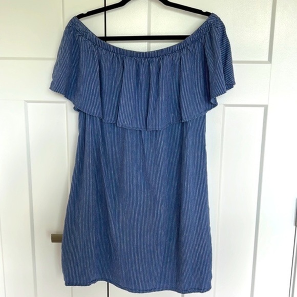 Off-the Shoulder Mini Dress - Picture 1 of 3
